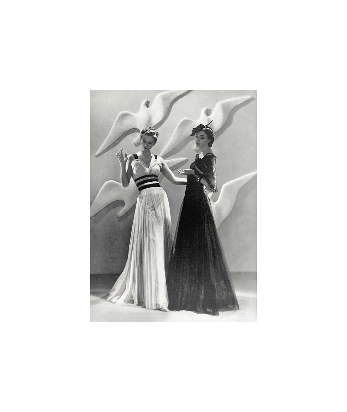 manray|Man Ray photo / TELIMAGE|Dress by Chanel||Fashion