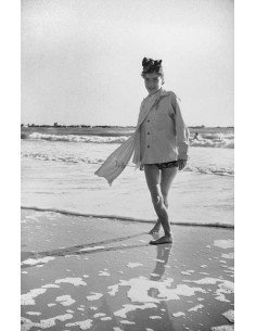 Juliet (feet in the water) woman on the seaside waves Hollywood hea...