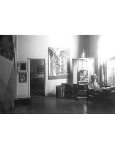 Man Ray, Hollywood man in workshop in Hollywood pipe in mouth, pain...