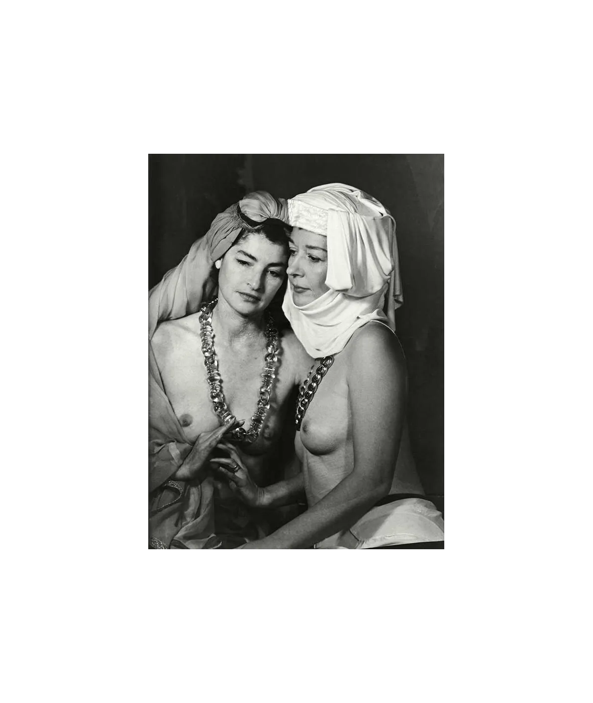 manray|Man Ray photo / TELIMAGE|Juliet and Dorothea Tanning||Women