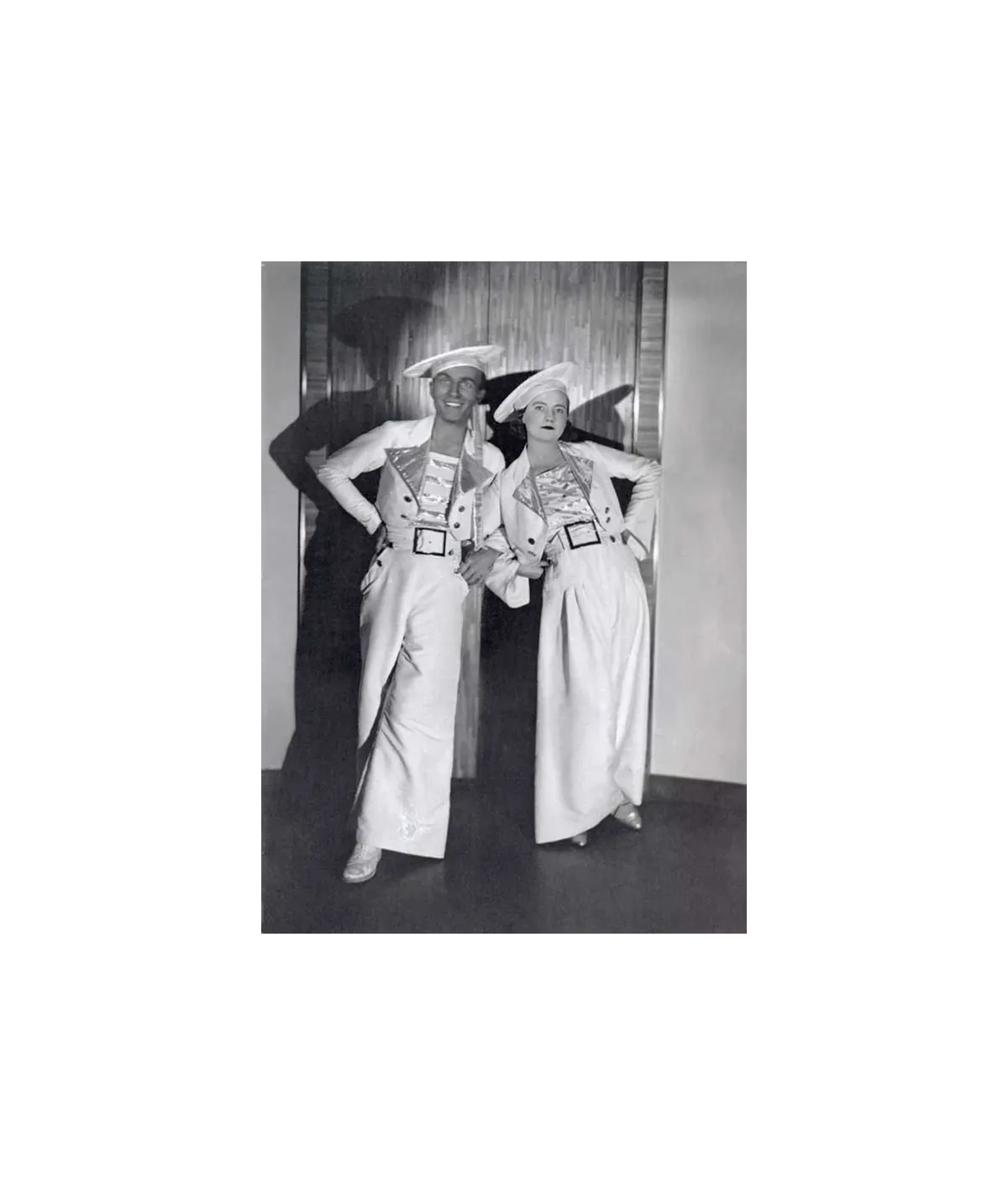 manray|Man Ray photo / TELIMAGE|Bal blanc||Photographies