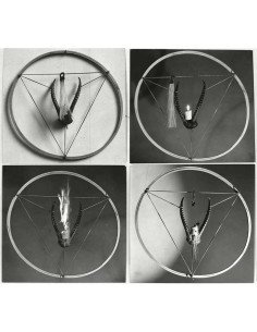 Burnt Bridges objet - bougie allumée dans un cercle et se consumant...