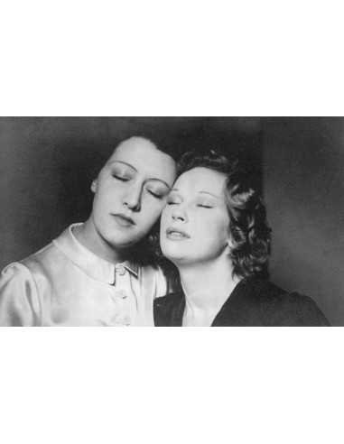 Consuelo de Saint Exupéry, Georgette Hugnet Consuelo, femme de Sain...