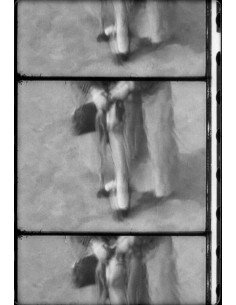 L'Étoile de Mer extrait du film de Man Ray - jambes flous en extéri...