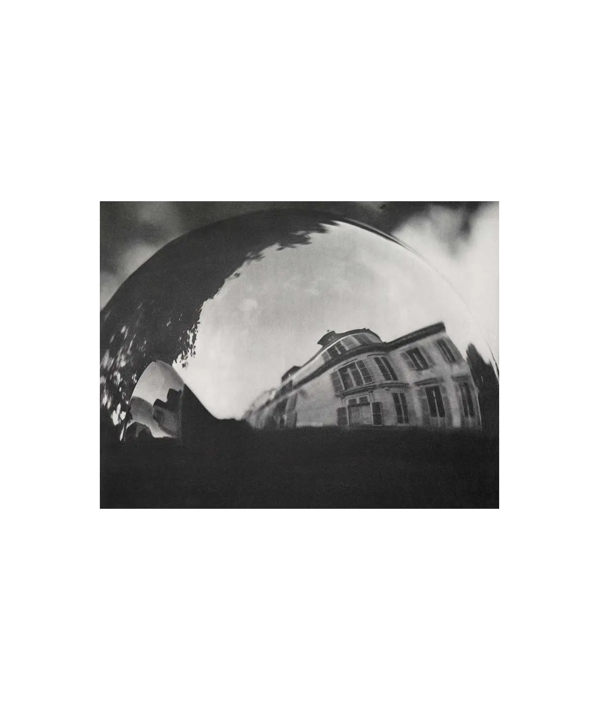 manray|Man Ray photo / TELIMAGE|Distorted House||Photographies