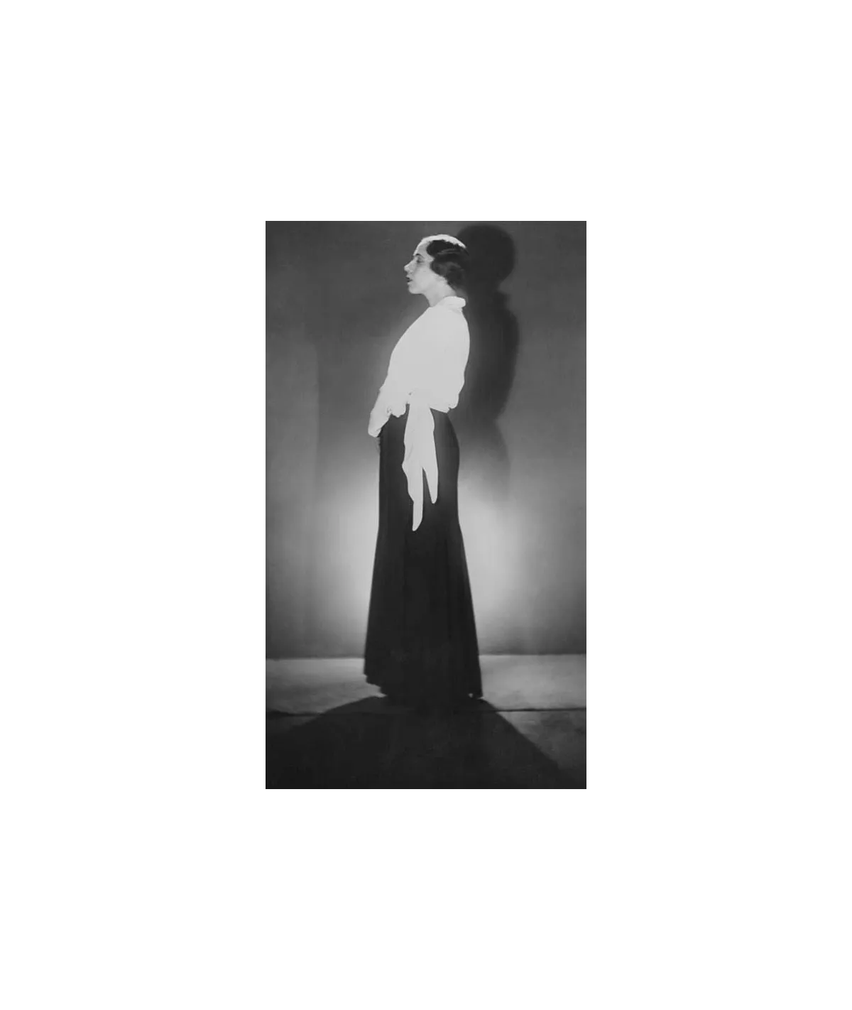 manray|Man Ray photo / TELIMAGE|Elsa Schiaparelli||Femmes