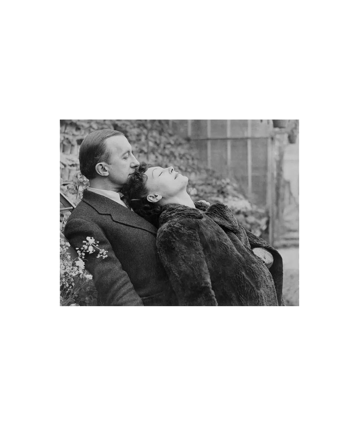 manray|Man Ray photo / TELIMAGE|Paul et Nusch Eluard||Men