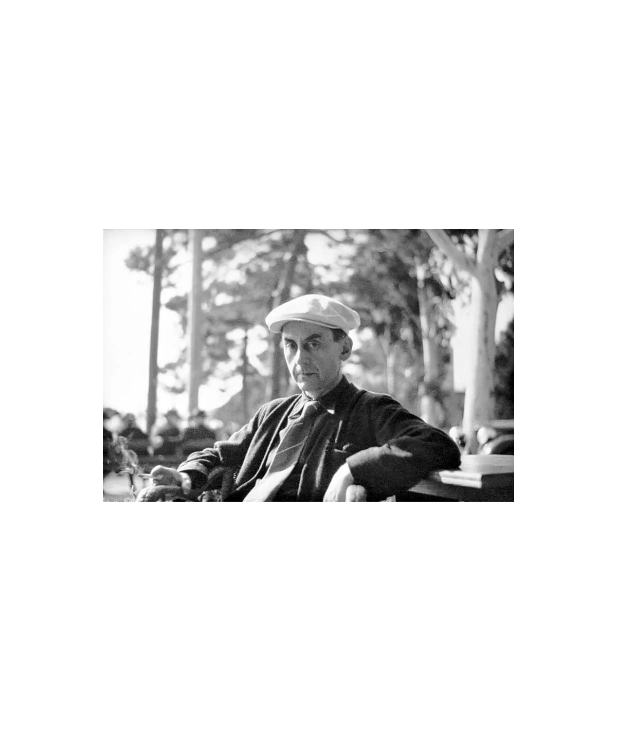 manray|Man Ray photo / TELIMAGE|Man Ray||Autoportraits