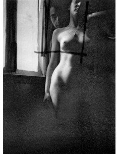 Meret Oppenheim nue et Man Ray femme nue debout de face, tête de Ma...