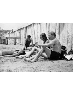 Picasso, Nusch, Cécile et Valentine à la plage Valentine Penrose, C...