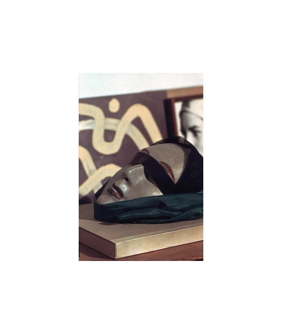 manray|Man Ray photo / TELIMAGE|Bookbinding "Aline et Valcour"||Objects