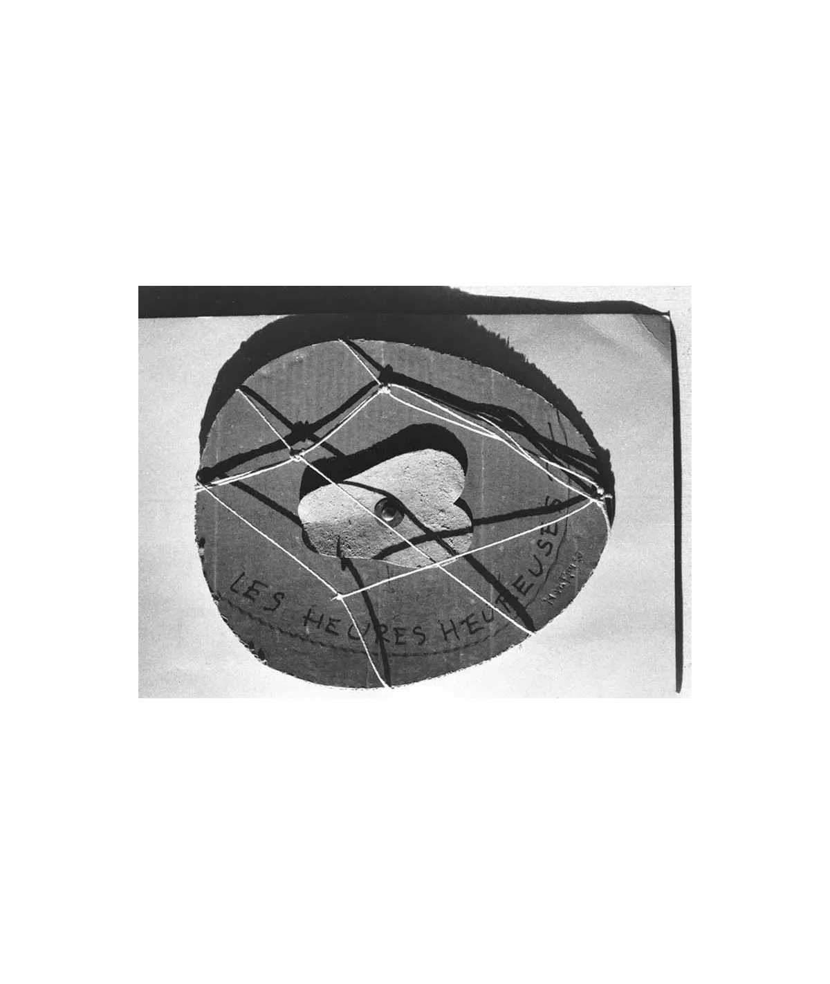 manray|Man Ray photo / TELIMAGE|Les heures heureuses||Objets