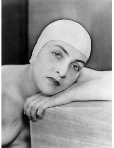 Meret Oppenheim (bonnet de bain) portrait femme avec bonnet de bain...