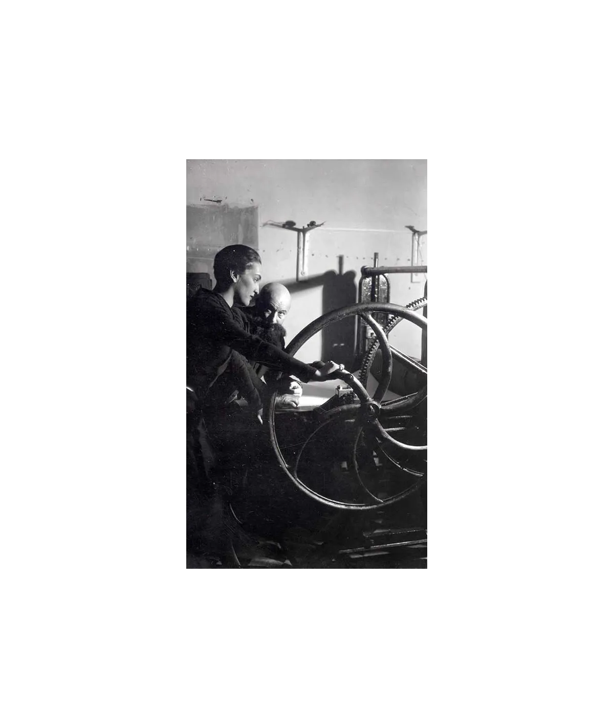 manray|Man Ray photo / TELIMAGE|Meret Oppenheim and Louis Marcoussis||Men