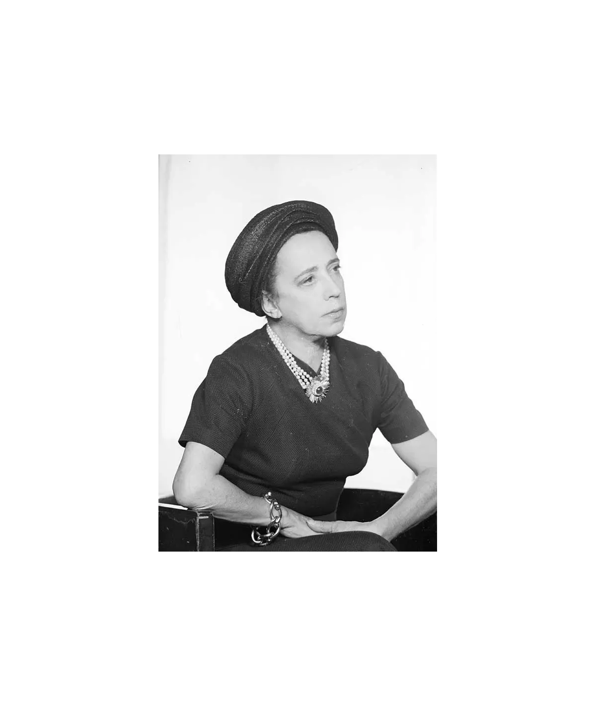 manray|Man Ray photo / TELIMAGE|Elsa Schiaparelli||Femmes