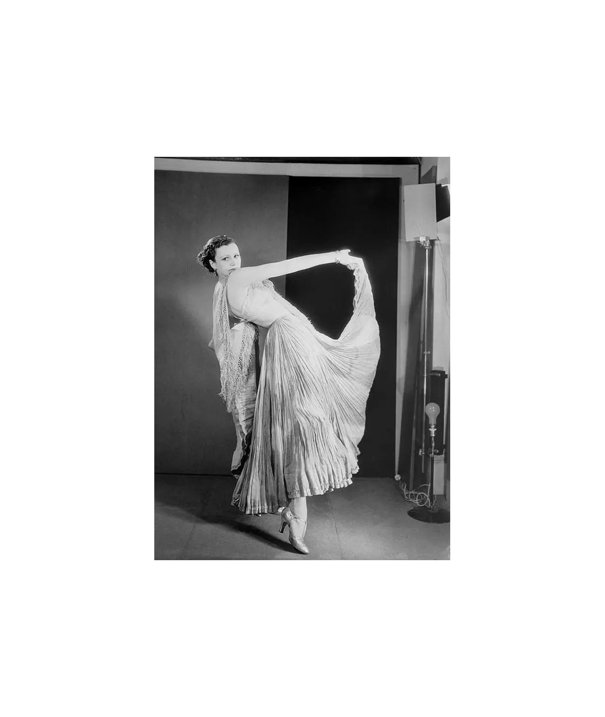 manray|Man Ray photo / TELIMAGE|Dancer||Photographies