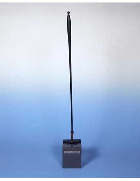 Monument au peintre inconnu Assemblage, édité en 10 ex. (1971) Monu...