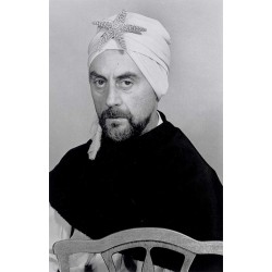 Man Ray (turban à l'étoile de mer)