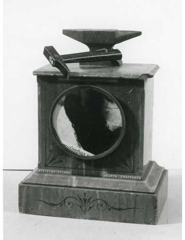 Man Ray|manray|Man Ray photo / TELIMAGE|Striking Things||Objects Official digital library of Man Ray