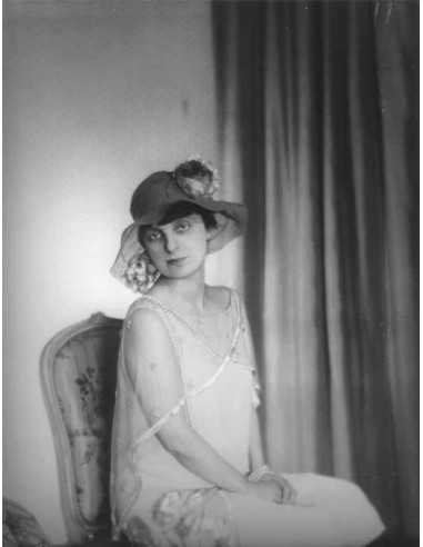 Anna de Noailles portrait woman sitting in hat hands clasped Anna d...