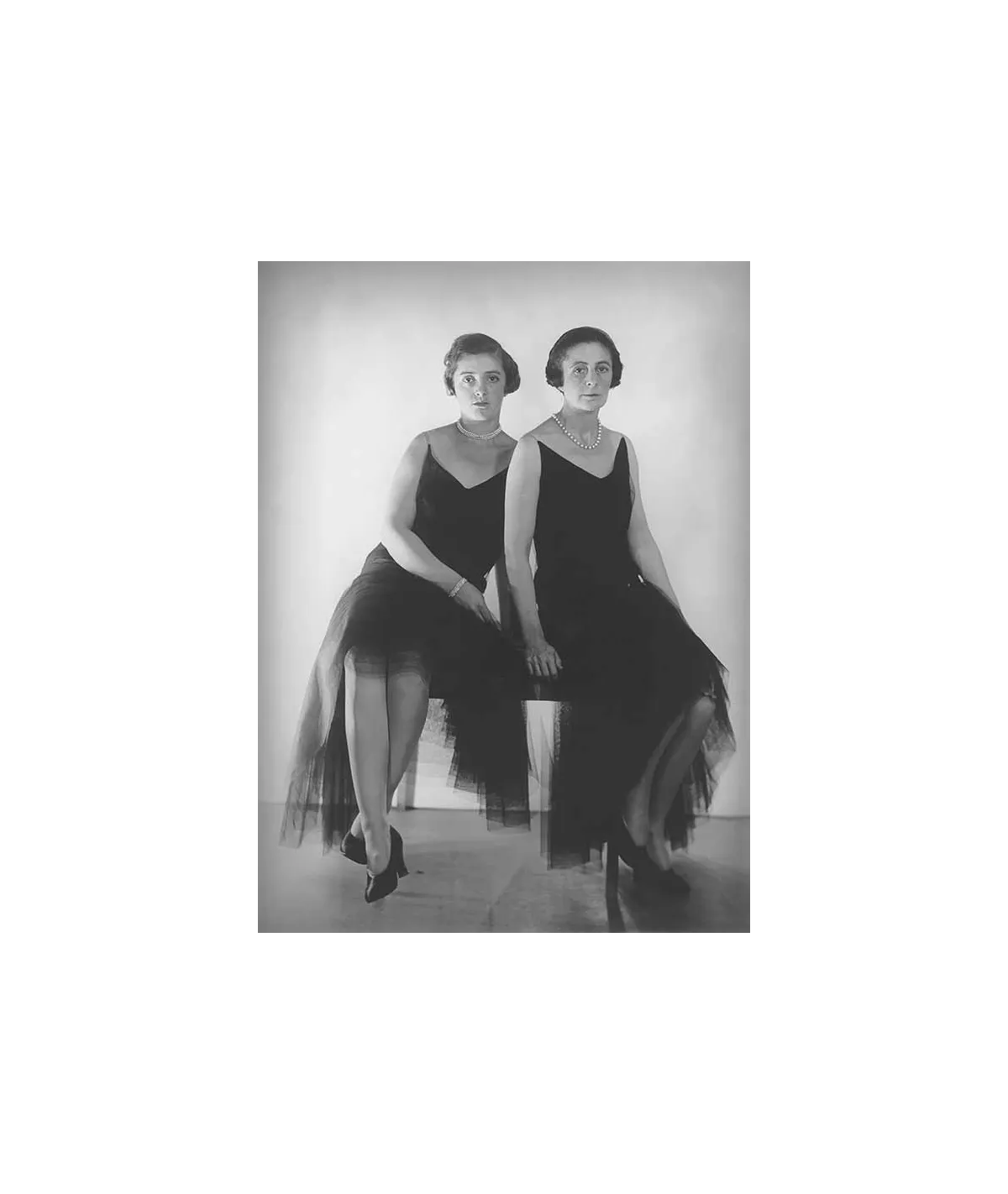 manray|Man Ray photo / TELIMAGE|2 unidentified women||Photographies