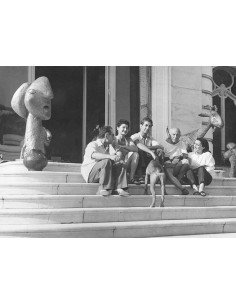 Group at Picasso Man Ray and Juliet, the matador Minouni, Pablo Pic...