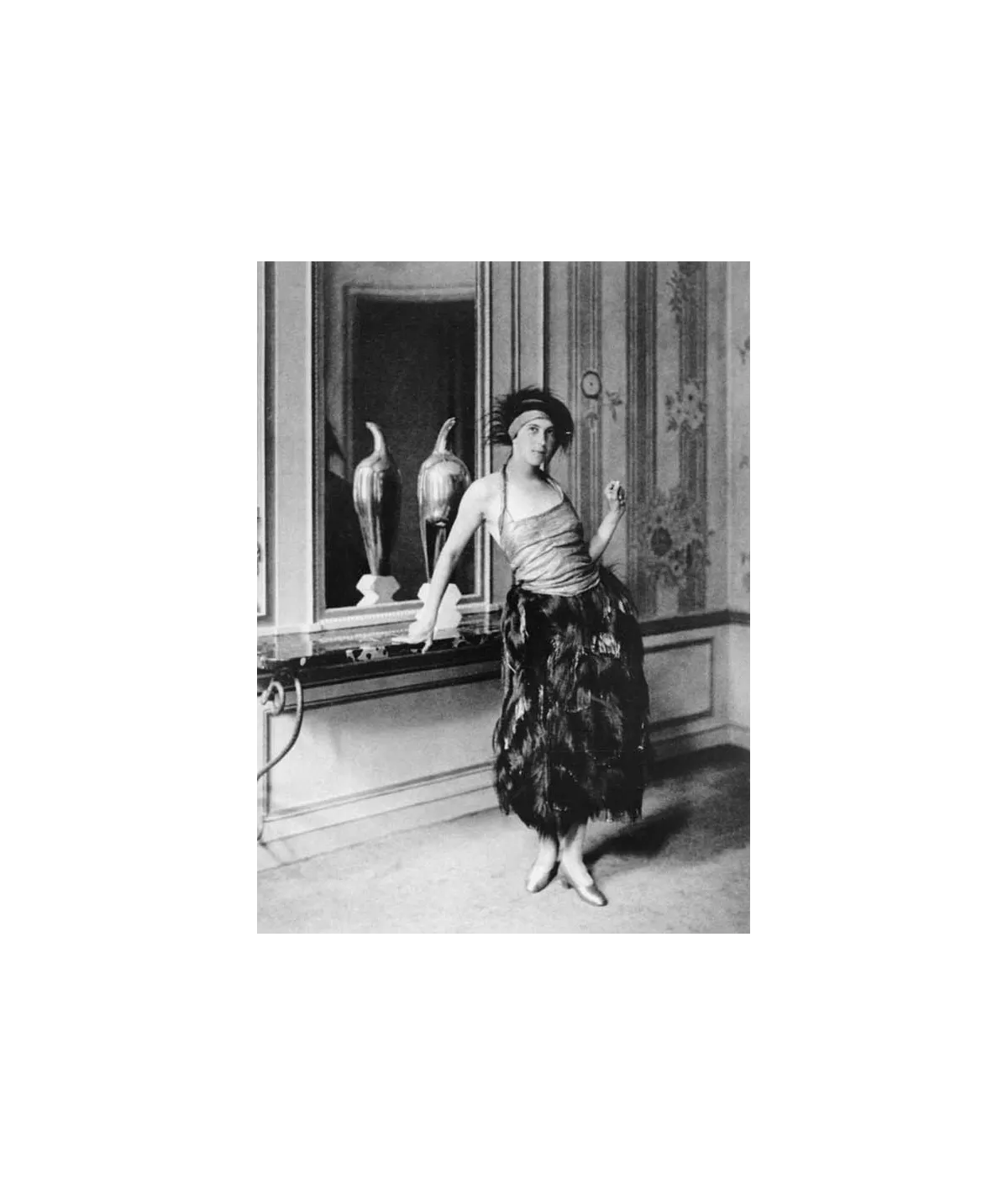 manray|Man Ray photo / TELIMAGE|Denise Poiret||Fashion