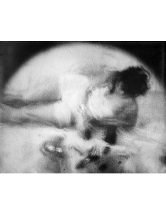 L'Étoile de Mer extrait du film de Man Ray - Kiki allongée derrière...