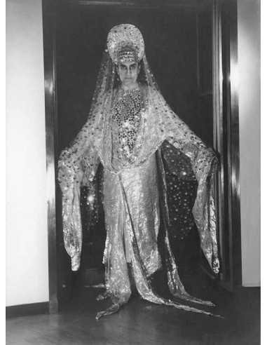 Comte de Beaumont, bal portrait homme dans un costume de raie manta...