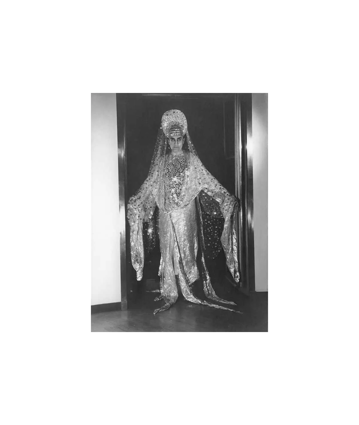 manray|Man Ray photo / TELIMAGE|Count of Beaumont, ball||Photographies