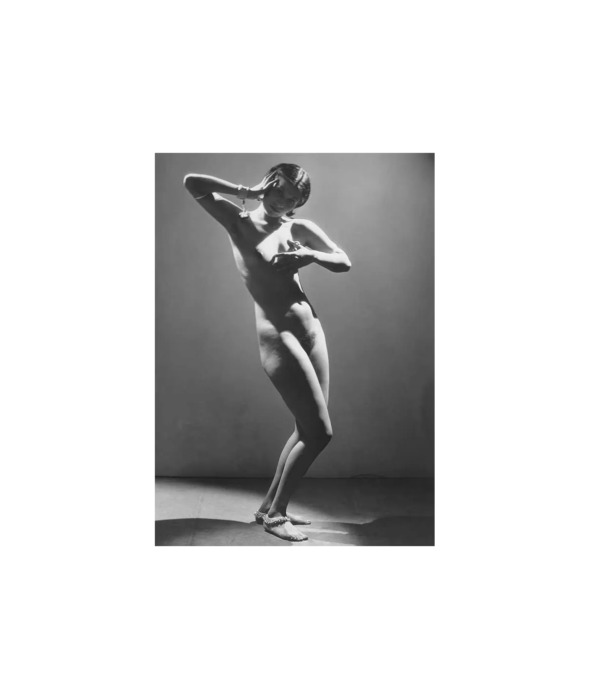 manray|Man Ray photo / TELIMAGE|Danseuse Ishvani||Nus