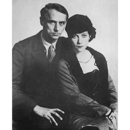 Max Ernst et Marie Berthe...