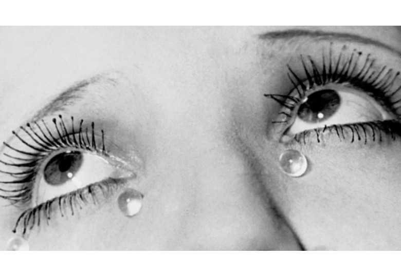 Man Ray : Still alive